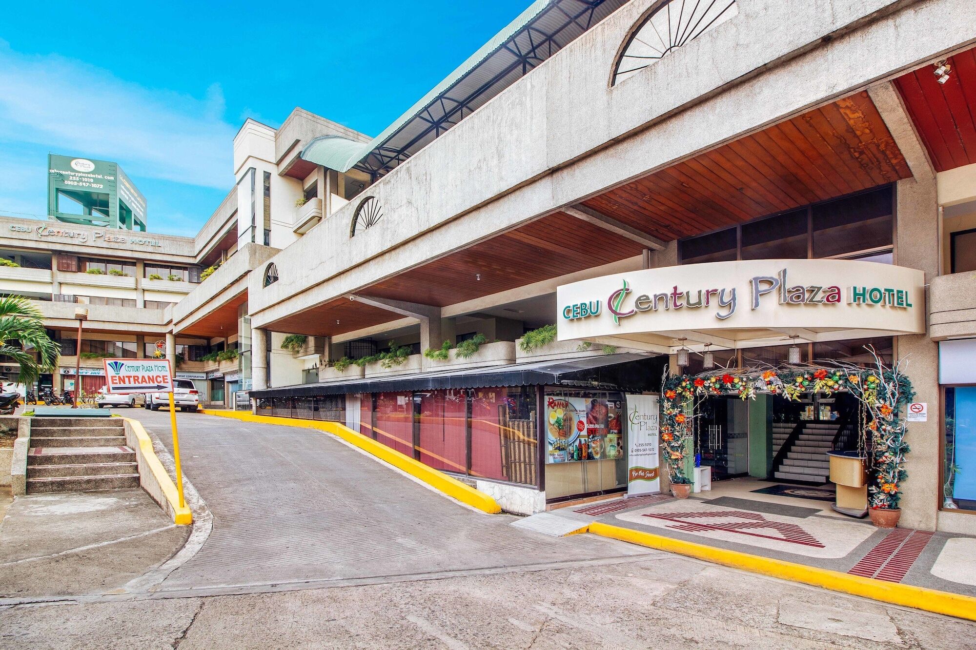 RedDoorz Plus near Mango Avenue Cebu Exterior foto